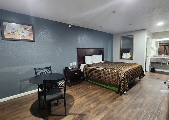 Express Inn Hobby Airport